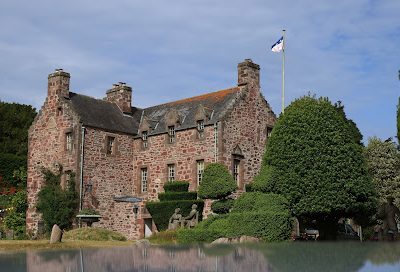 Fingask Castle